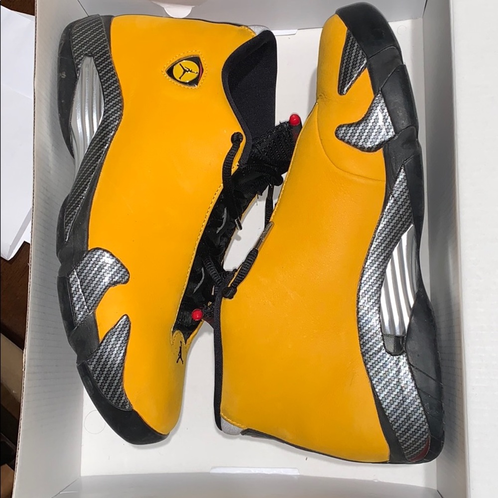 Jordan Retro 14 Reverse Ferrari